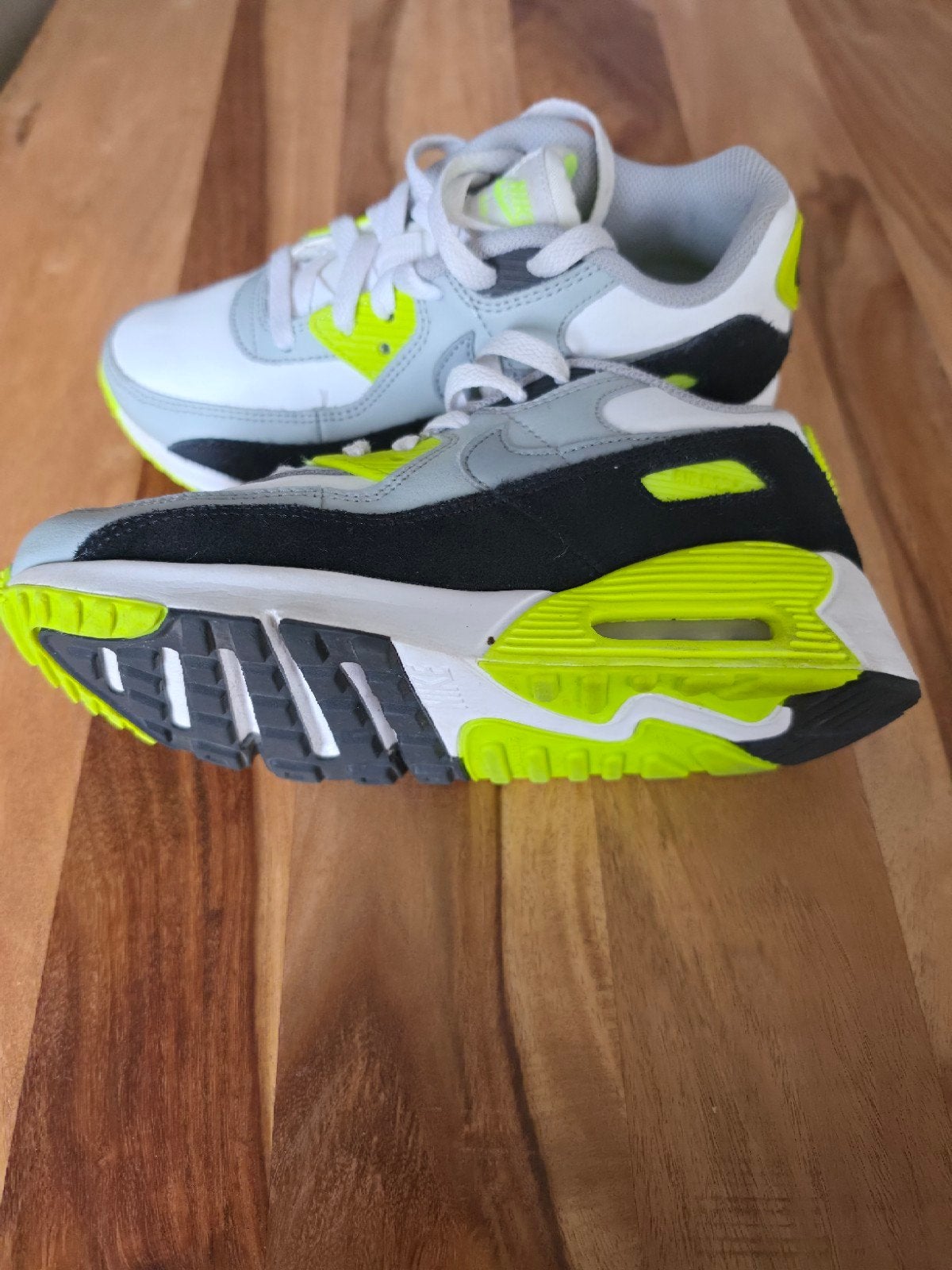 Nike Air Max 90, Sports & Fitness, Enlèvement ou Envoi, Comme neuf, Chaussures de course à pied, Nike