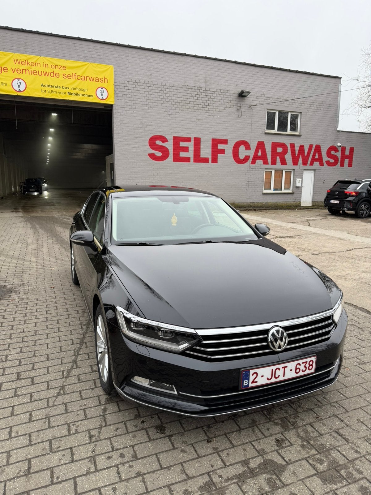 Volkswagen Passat B8, 1.6 TDI EURO 6D, Cuir, Euro 6, Phares entièrement LED, Noir