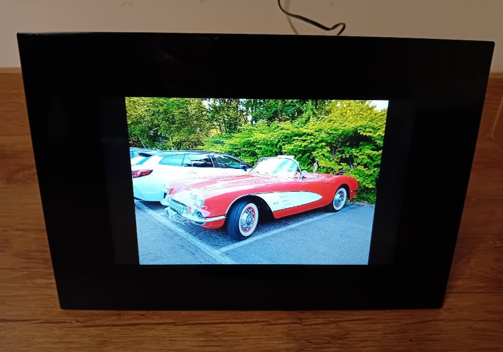 Digitale fotokader Sony DPF-D82, Ophalen, 1 tot 2 GB, Zo goed als nieuw, Afstandsbediening