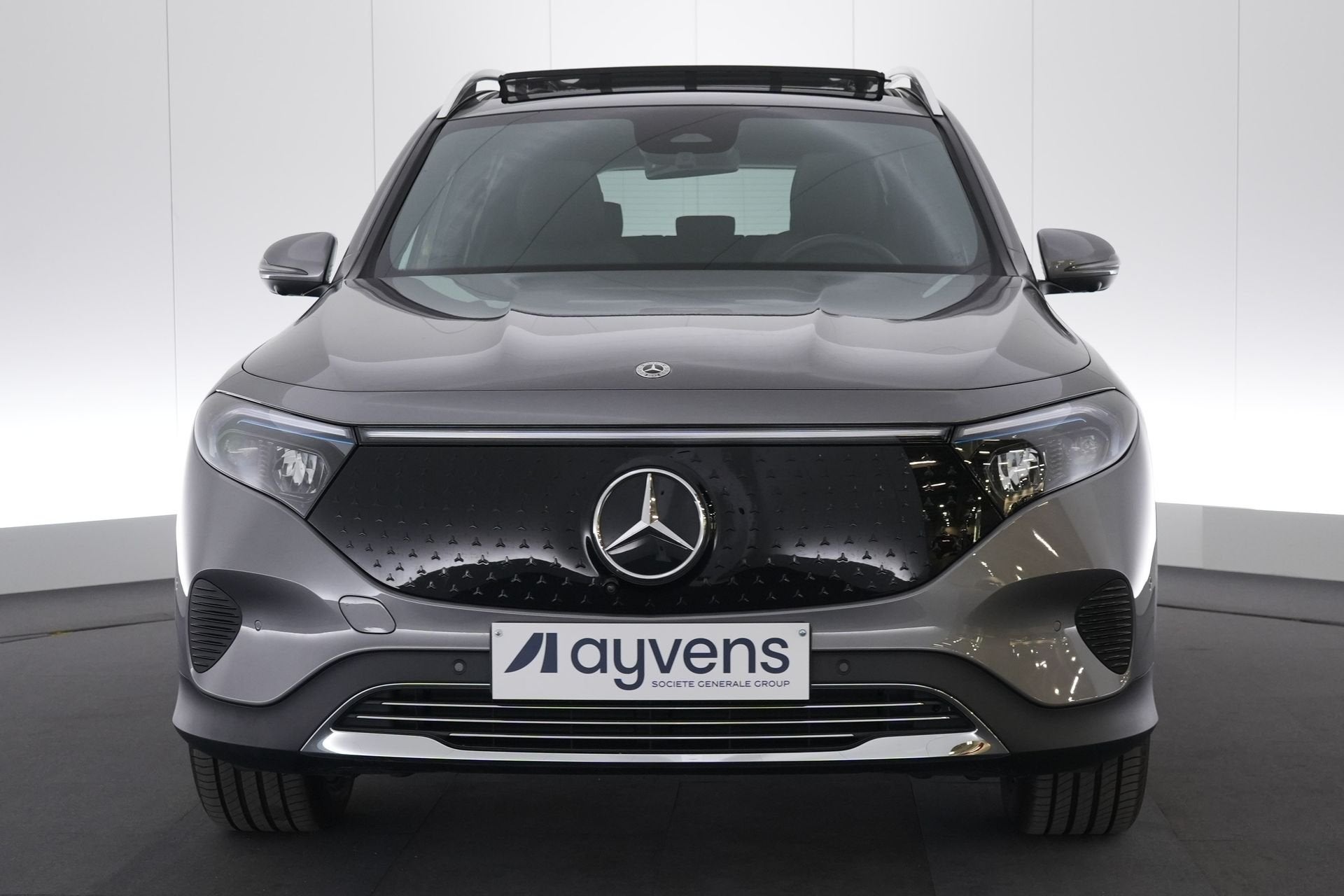 (2GUE853) MERCEDES-BENZ EQB, Gebruikt, EQB, https://public.car-pass.be/vhr/3fa1d8f1-5d52-444f-9757-da4c46e267f4, 67 kWh