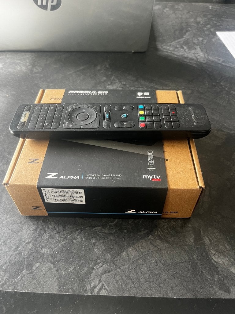 Box Formuler Z Alpha, Audio, Tv en Foto, Ophalen, Zo goed als nieuw, HDMI, Minder dan 500 GB
