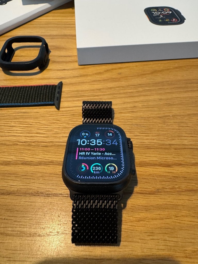 Apple Watch Ultra 2 - In zeer goede staat, Handtassen en Accessoires, Smartwatches, Zwart, Apple Watch, IOS, Ophalen of Verzenden