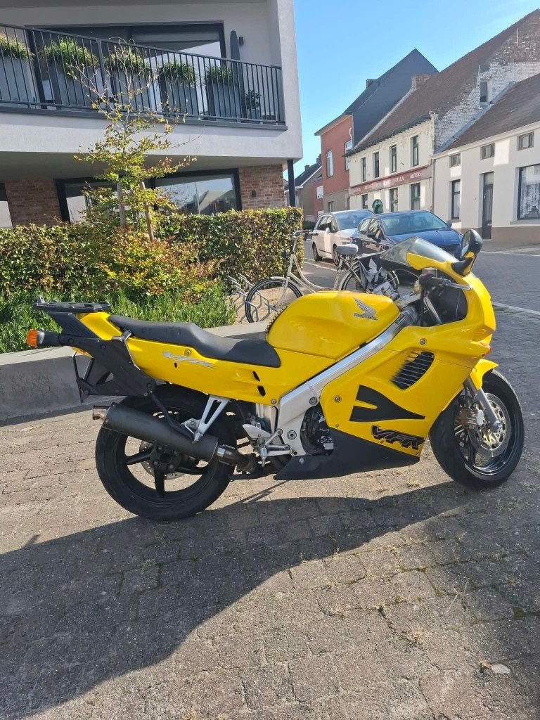 honda vfr 750 geel, Motos, Occasion, Plus de 35 kW, 4 cylindres, Manuelle