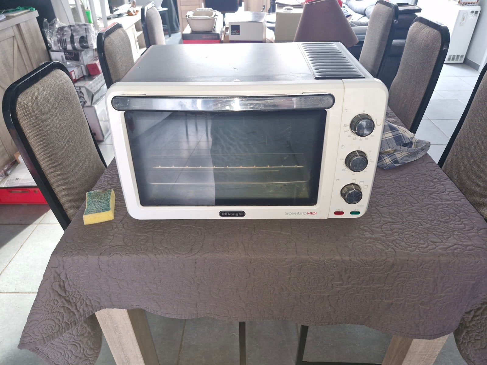 Delonghi oven 1800w 24l, Elektronische apparatuur, Ovens, Ophalen, Oven