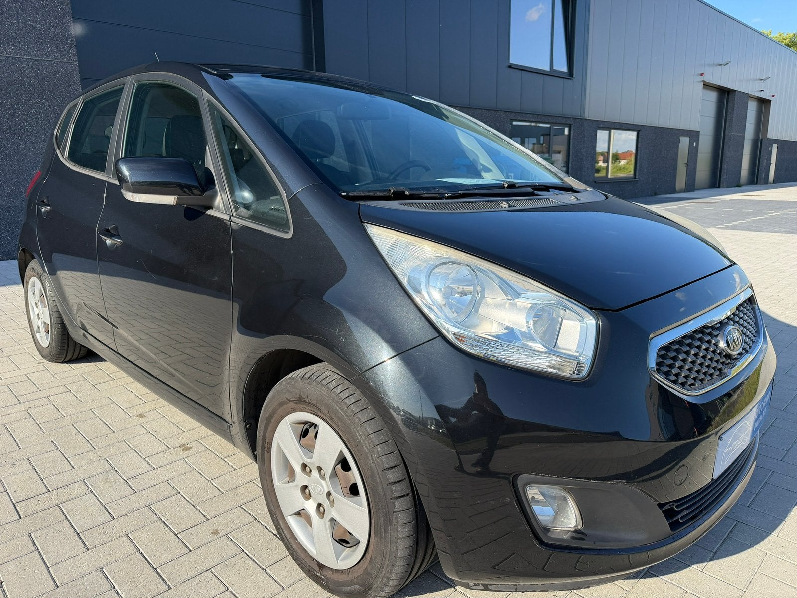 Kia Venga 2010 – 1.4 CRDi Diesel | 100.000 km Digitale airco, Auto's, 4 cilinders, Automatische klimaatregeling, Zwart, Bedrijf