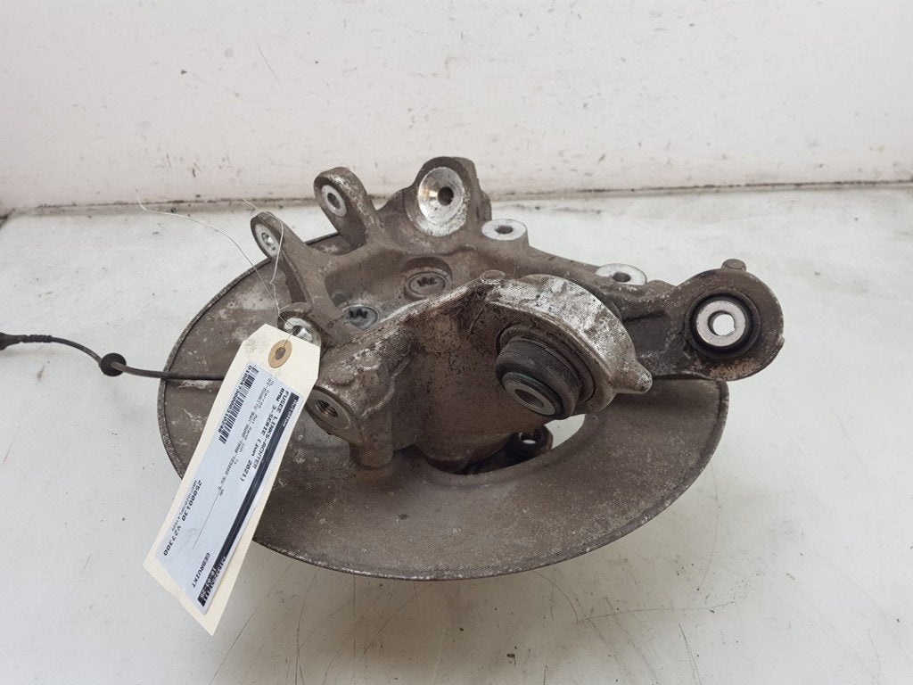 FUSEE ARRIERE GAUCHE 3 serie Touring (G21) (|33306898479|), Utilisé, BMW, Petuelring 130
80809  München, DE, Bayerische Motoren Werke AG