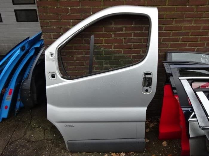 Portier 2Deurs links van een Opel Vivaro, Gebruikt, -, Deur, -