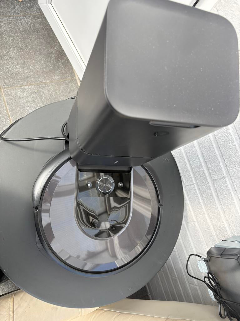 Robot stofzuiger, Elektronische apparatuur, Stofzuigers, Ophalen, Zo goed als nieuw, Stofzuiger