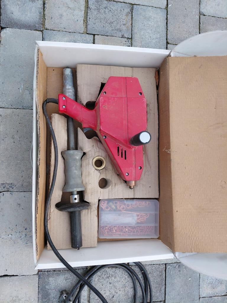 Tecna 7630 spotter, Ophalen