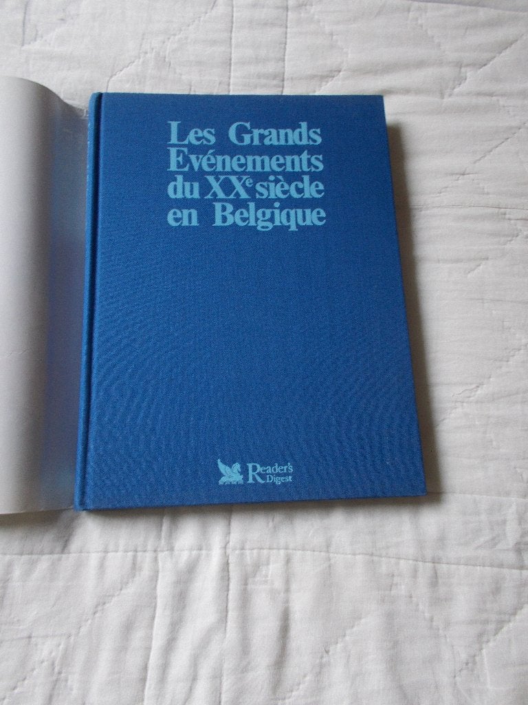 Livre de 1987 " Les évènements en Belgique au xxe siècle., Livres, Reader's Digest, Comme neuf, Enlèvement, 20e siècle ou après