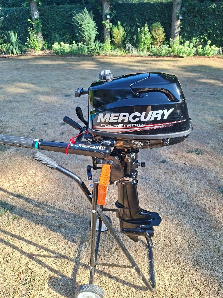 Queue courte Mercury 5 CV, 5 à 10 ch, Comme neuf, Moteur hors-bord, Essence