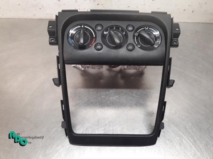 Panneau de commandes chauffage d'un Suzuki SX-4 (SX-4 06-), -, 3 mois de garantie, Utilisé, -