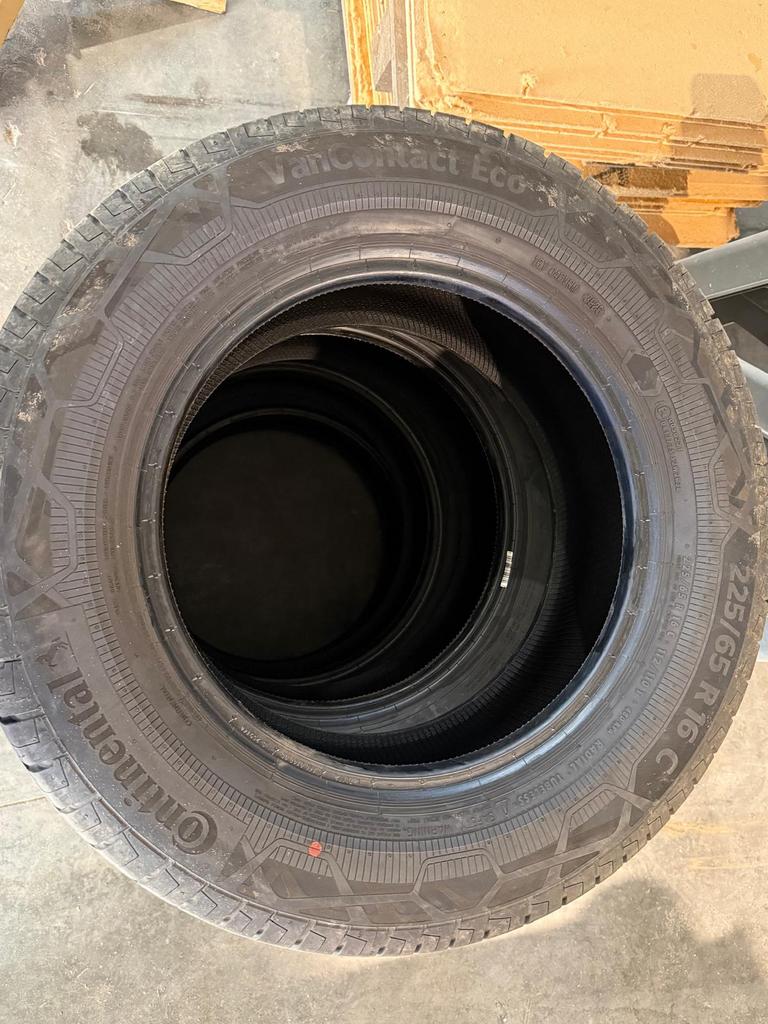 Continental banden Iveco kamionette, Ophalen, Bestelwagen, 16 inch, Nieuw