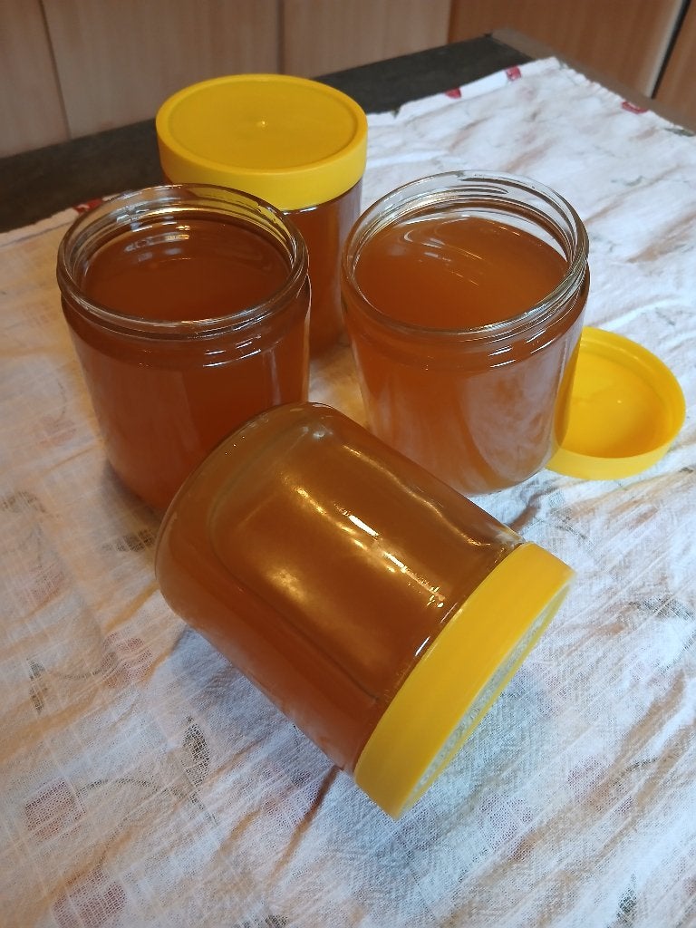 miel, Divers, Enlèvement