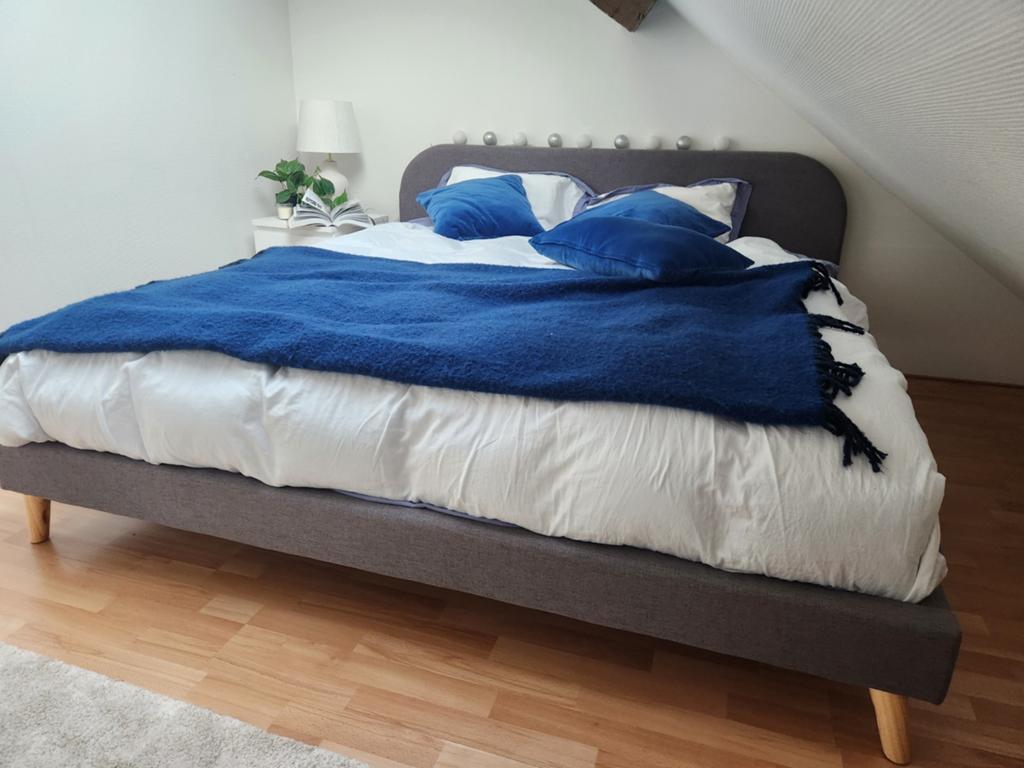 Cadre de lit design 180×200 neuf avec ou sans matelas, Maison & Meubles, Chambre à coucher | Lits boxsprings, Neuf, 180 cm, 200 cm