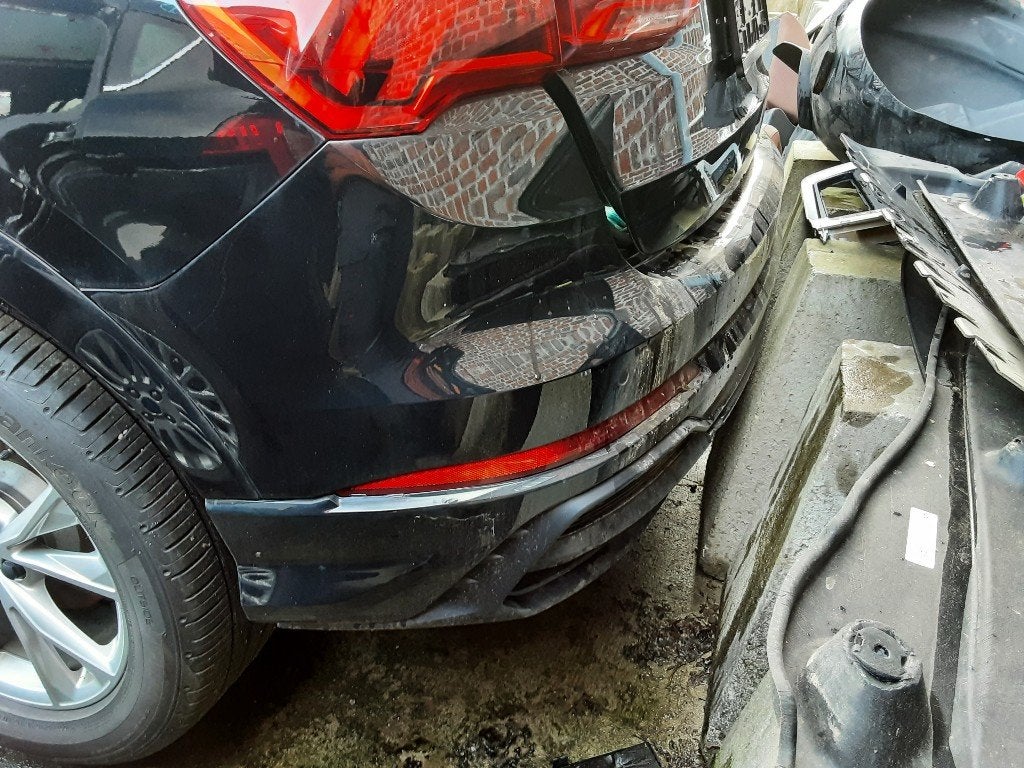 BUMPER ACHTER Audi Q3 (F3B) (01-2018/06-2021), Auto-onderdelen, Info@audi.de, Audi, Achter, Bumper