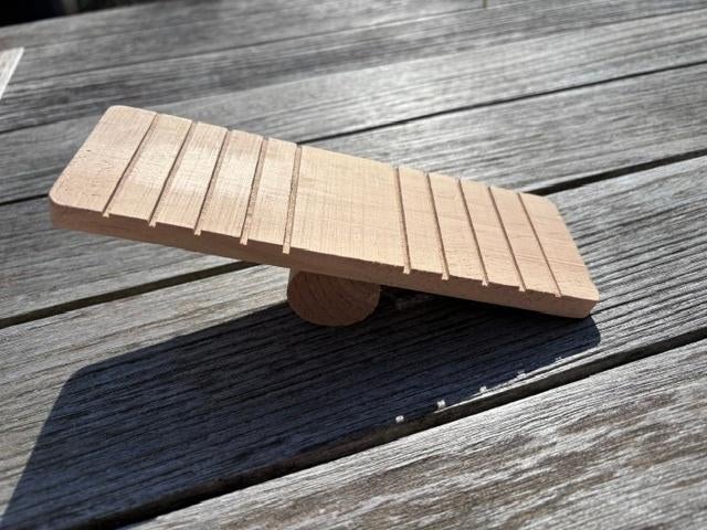 Houten wip hamster of muis, Ophalen, Zo goed als nieuw, Speelgoed