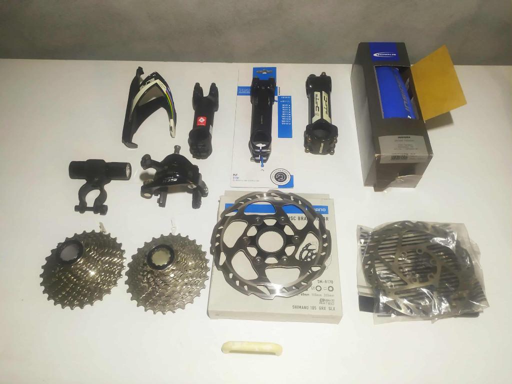 SHIMANO 105 cassette, schijven, stuurpennen,.., Ophalen of Verzenden