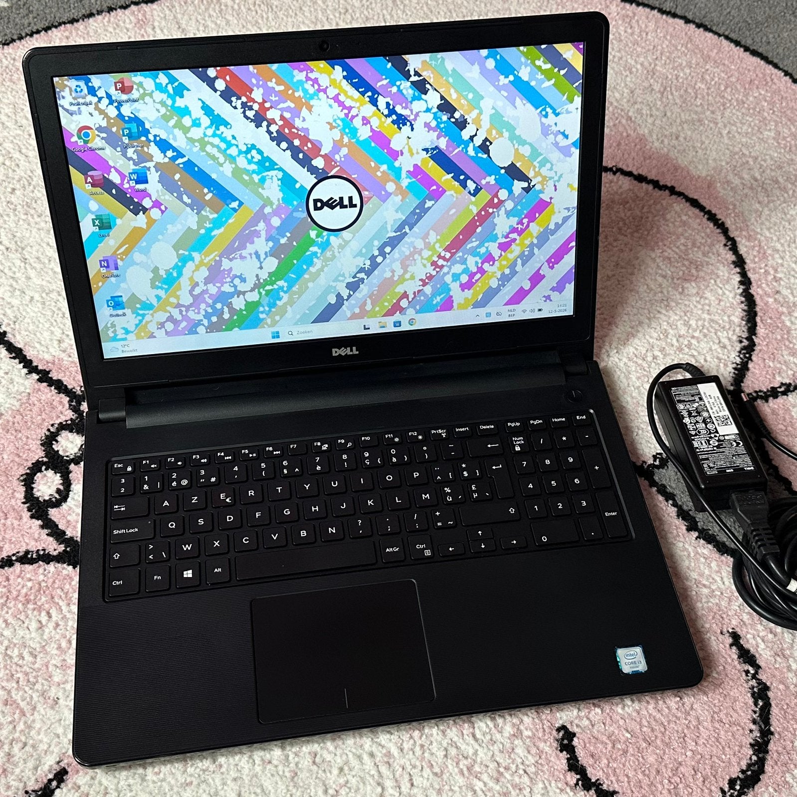 Mooie 15.6”Dell/ i3-4005U/8gb ram/256gb ssd/Win 11/Office/, Computers en Software, Chromebooks, Ophalen, Zo goed als nieuw