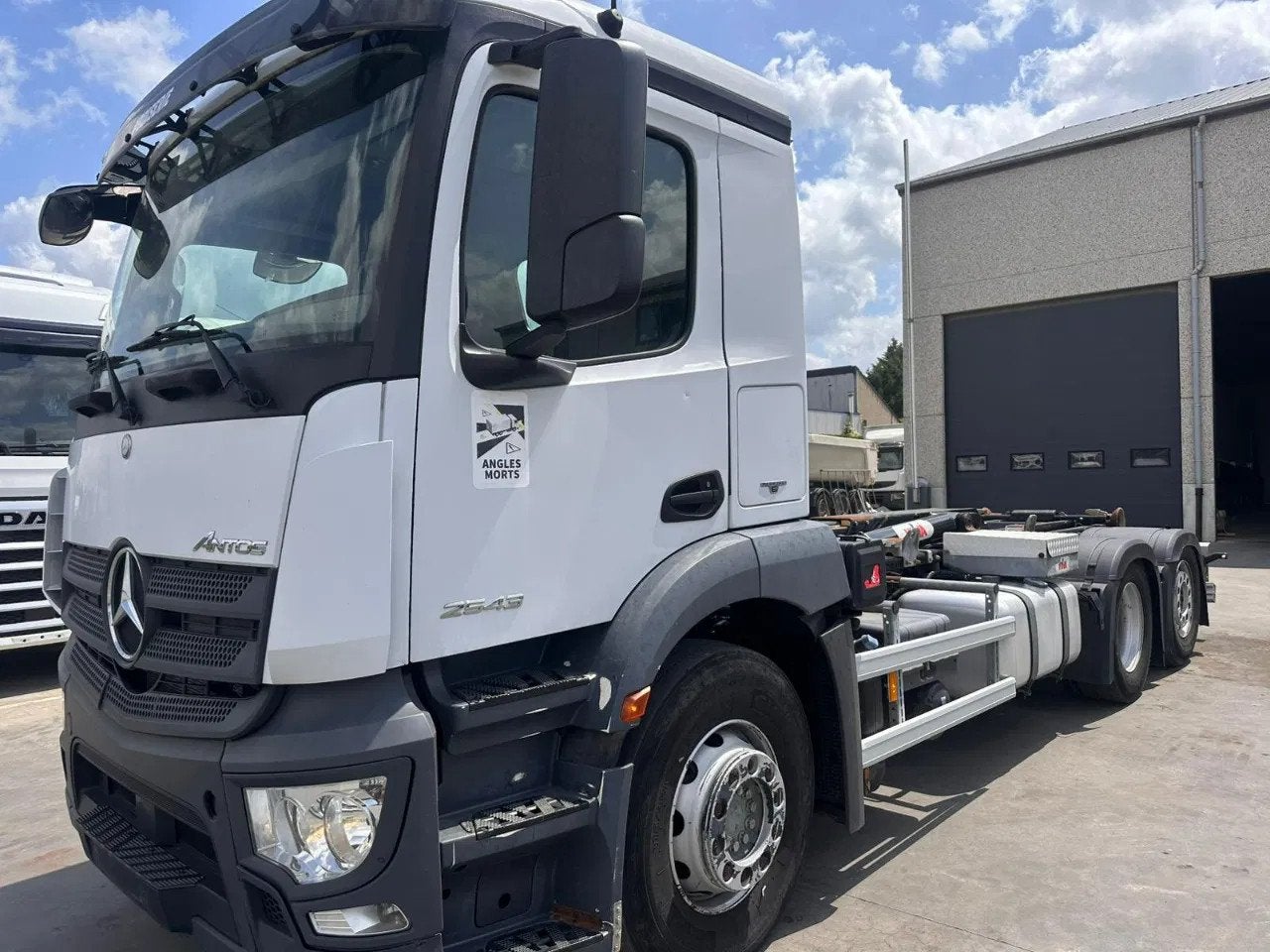 Mercedes-Benz Antos 2543 Hyva (année de construction 2015), Autos, Achat, Entreprise, Mercedes-Benz, Diesel