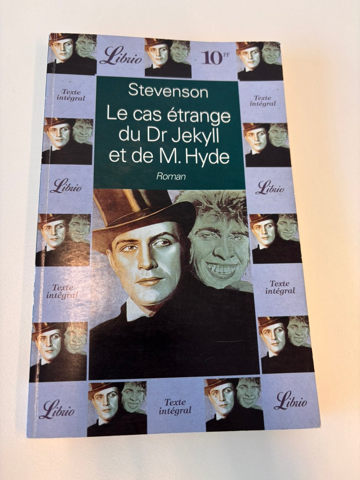 Le cas étrange du Dr. Jekyll et de M. Hyde (Stevenson), Livres, Enlèvement ou Envoi, Robert Louis Stevenson