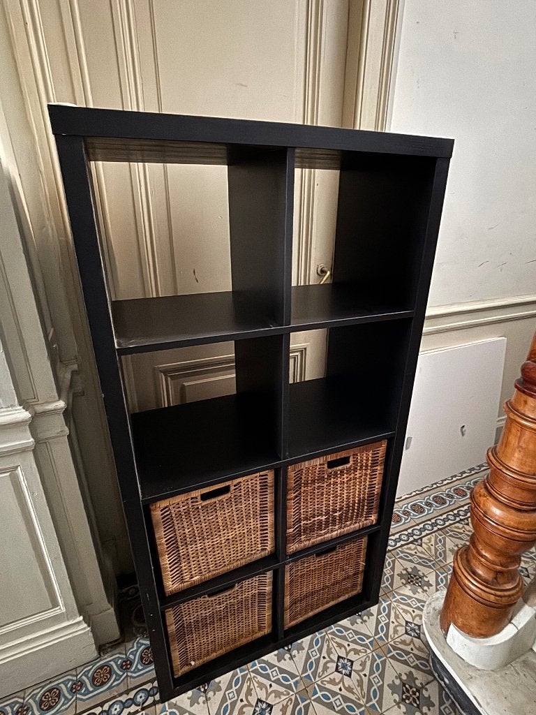 Kallax kast IKEA - inclusief 4 rieten manden, Maison & Meubles, Enlèvement, Utilisé