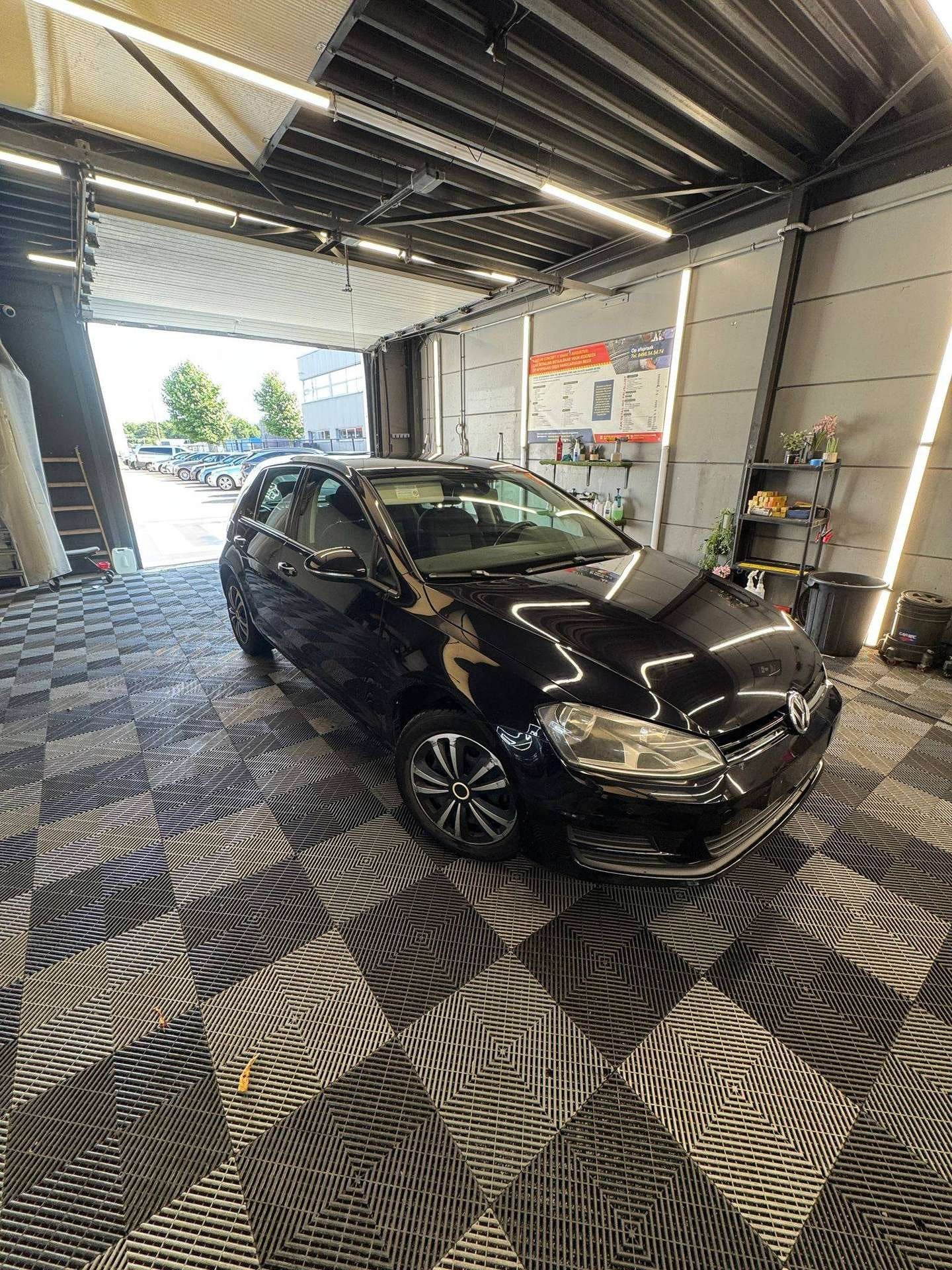 Volkswagen Golf 1.6 Tdi bj. 2013 euro 5, Auto's, Volkswagen, Euro 5, Start-stop-systeem, Gebruikt, 4 cilinders