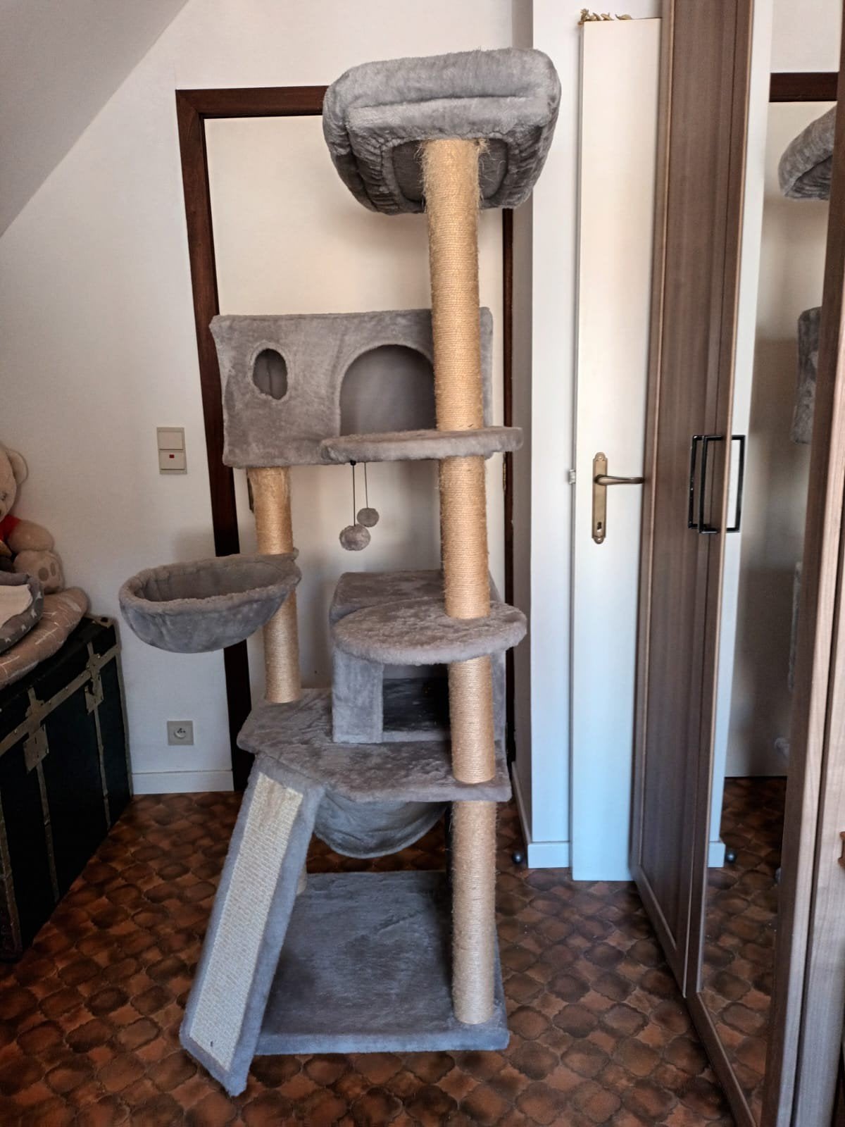 Krabpaal..nieuw gekost 1 jaar terug 135 euro lees eerst aub, Dieren en Toebehoren, Ophalen of Verzenden