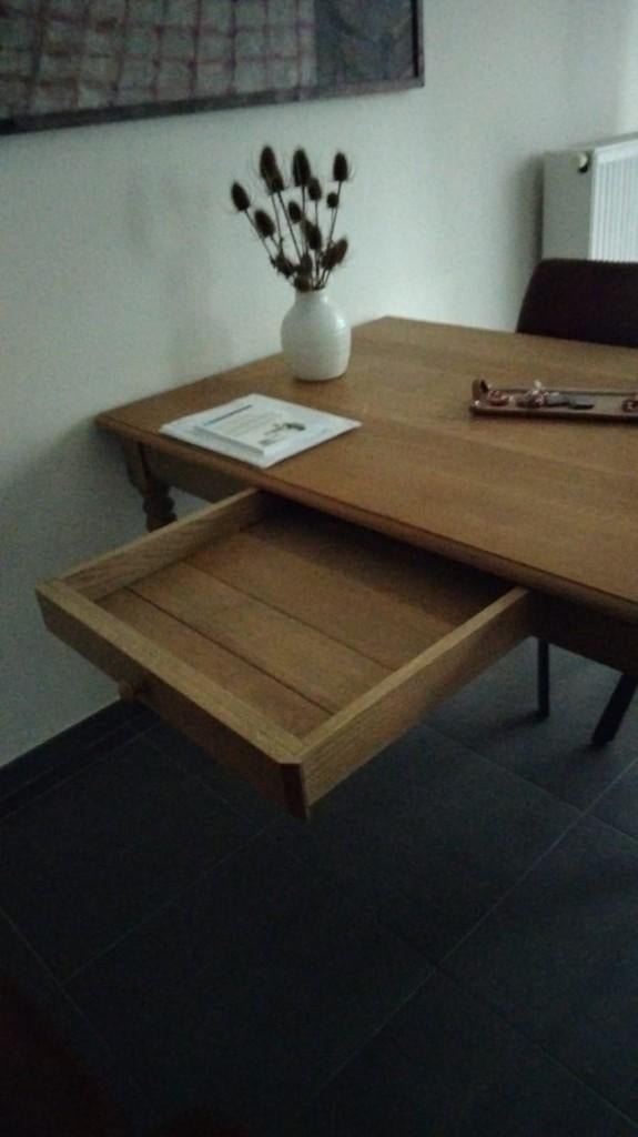 Table en chêne, Quatre personnes, 150 à 200 cm, Comme neuf, Enlèvement