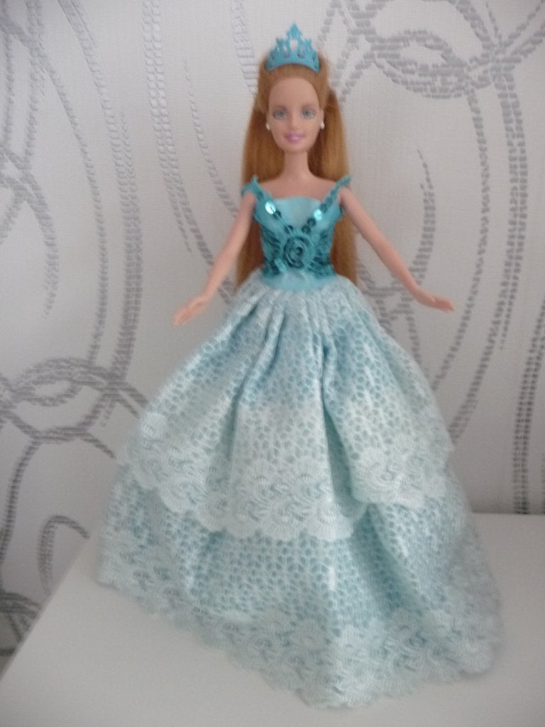 barbie Belle au bois dormant, Enlèvement, Comme neuf, Poupée
