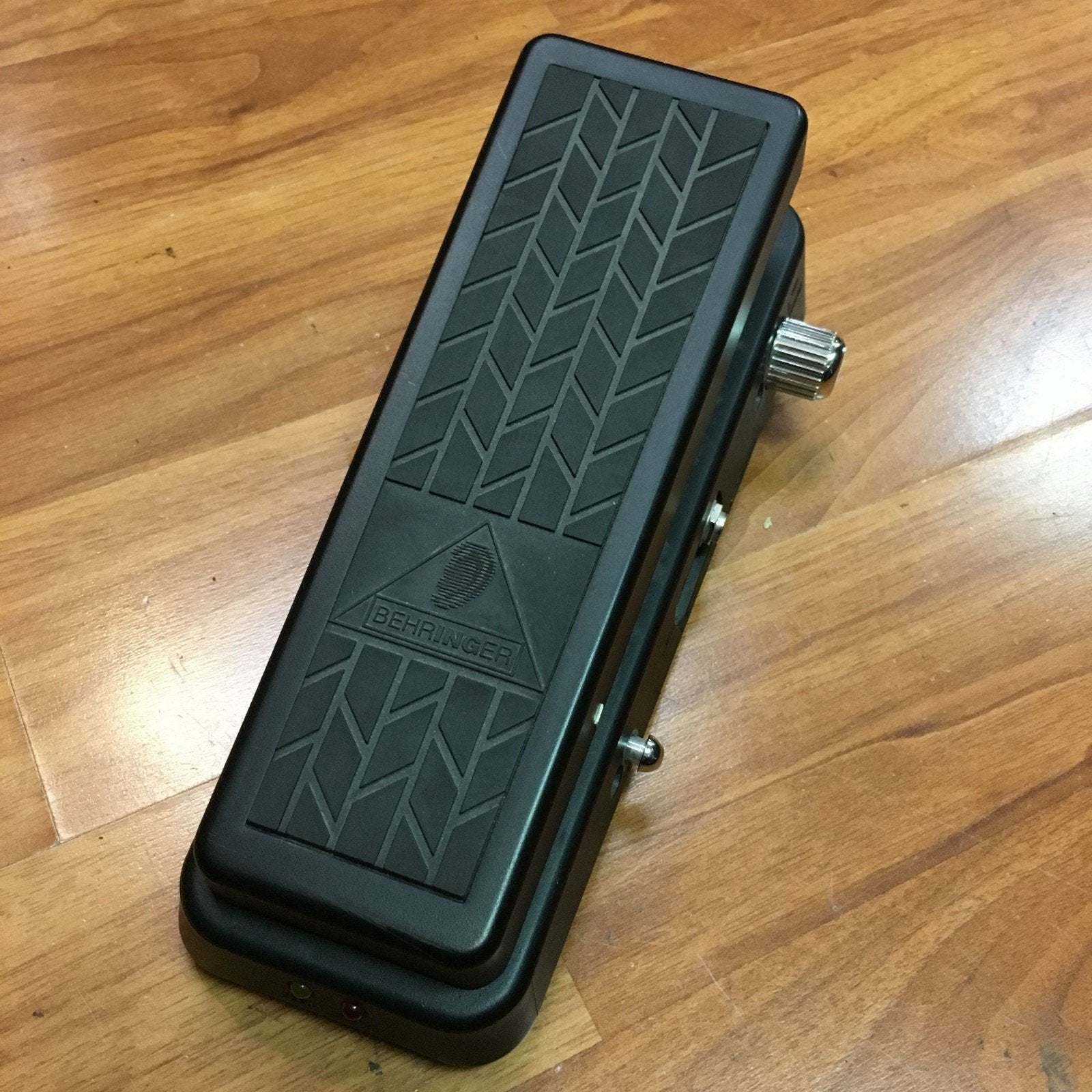 Behringer Hellbabe wah pedal, Muziek en Instrumenten, Effecten, Ophalen