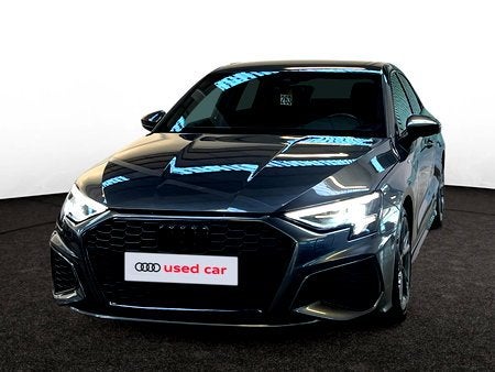 Audi A3 Sedan Audi A3 Berline S line 30 TFSI  81(110) kW(ch), Autos, Argent ou Gris, Achat, Automatique, https://public.car-pass.be/vhr/1423ebe3-5f9b-4817-8592-5abc7d3c9ee1
