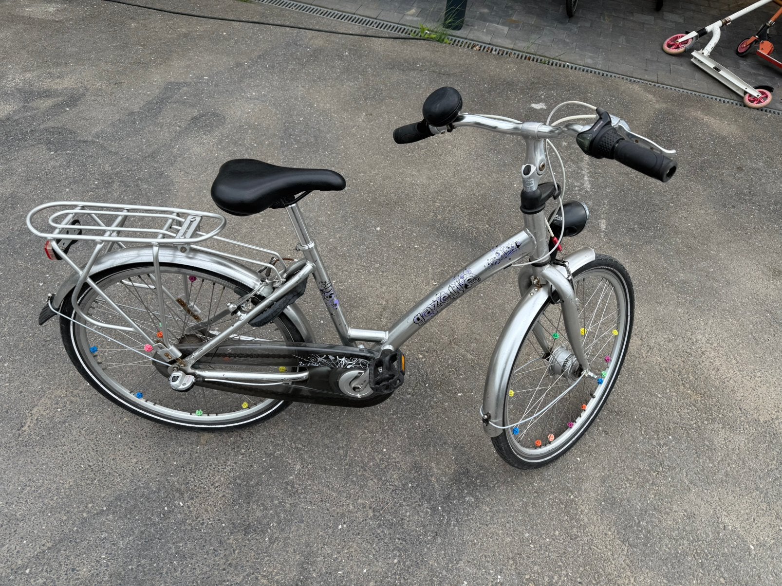 Kinderfiets, Ophalen, Zo goed als nieuw