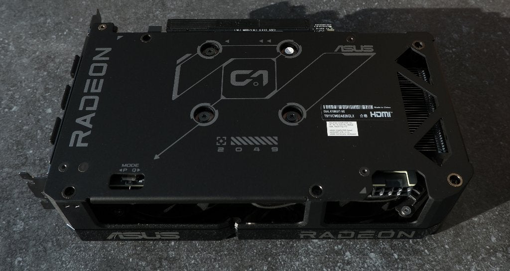 ASUS DUAL Radeon RX 9060 XT 16GB, Computers en Software, Ophalen, AMD, GDDR6, Zo goed als nieuw