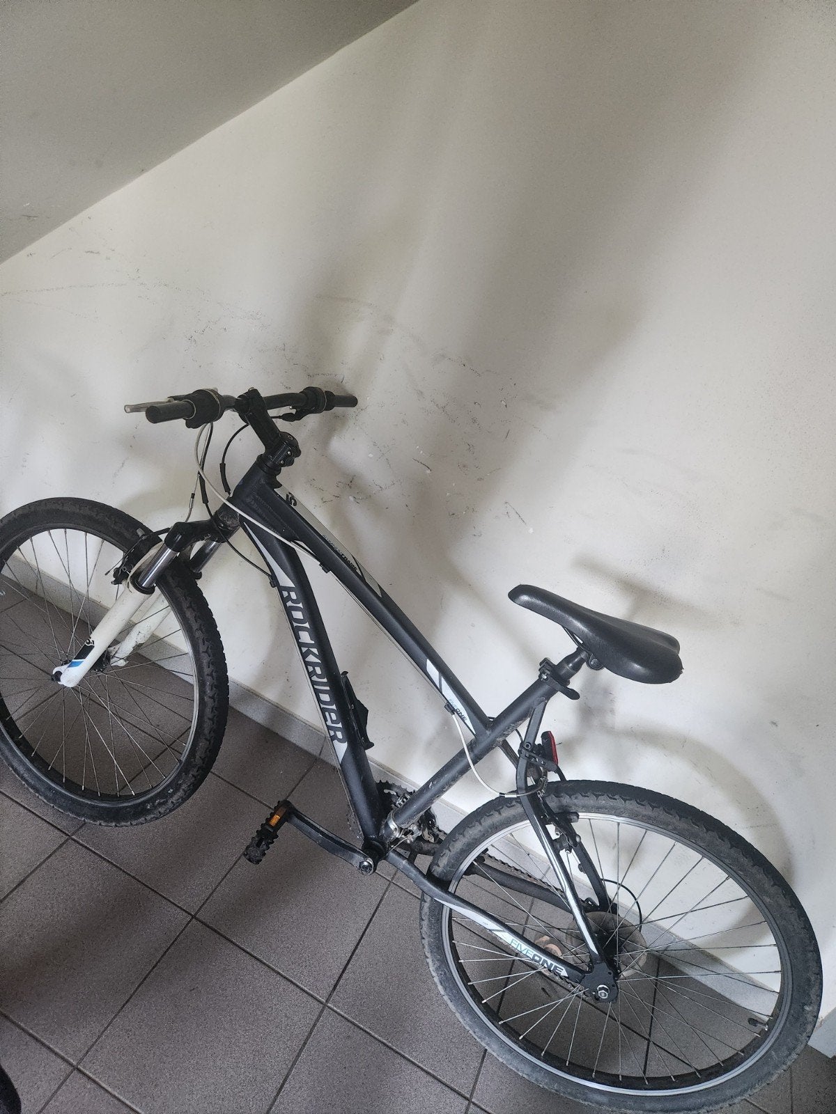 Rockrider 5.1 maat S te koop MOET  WEG❗️❗️❗️, 24 inch of meer, Gebruikt, Velgrem, Aluminium