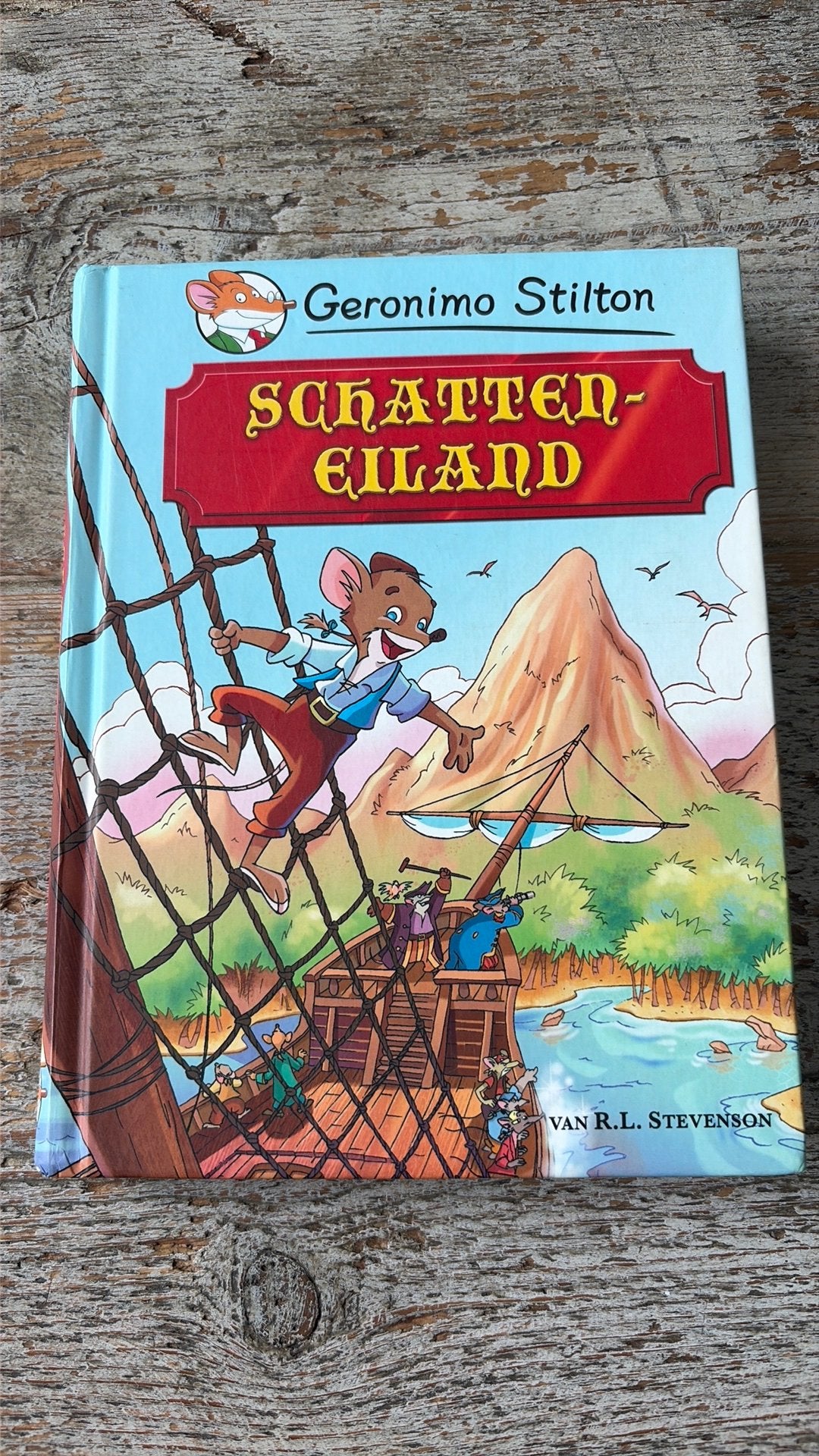 Schateiland, Enlèvement
