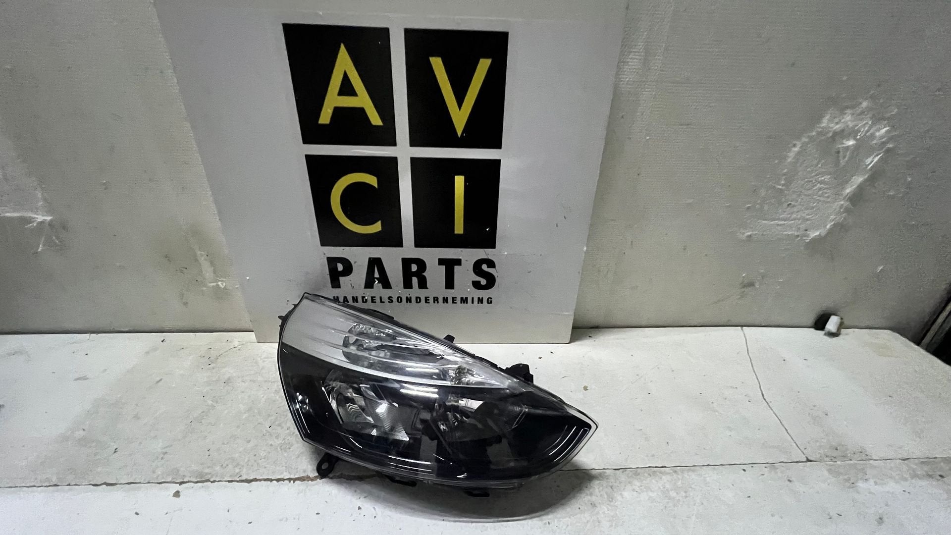 Koplamp Renault Clio IV 260106961R 2012- Rechts, Auto-onderdelen, Gebruikt, -, Renault, -