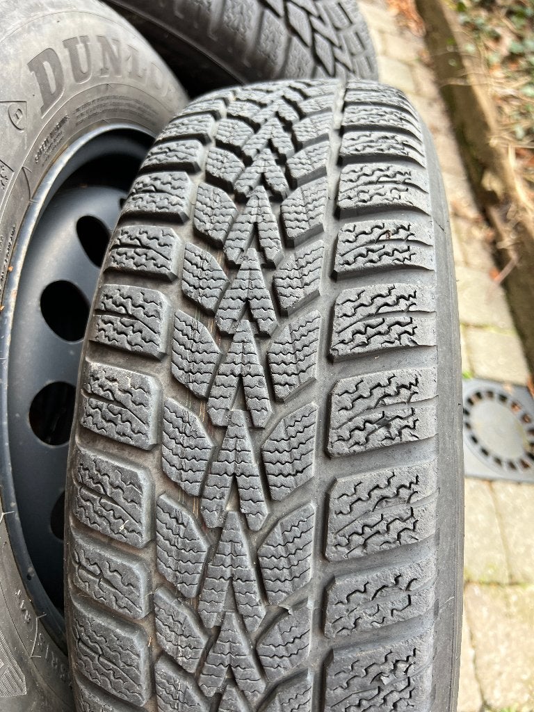 Banden Dunlop voor Opel Corsa 175/65R15     4stuks op velg, Auto-onderdelen, Ophalen, Gebruikt, 15 inch, 175 mm