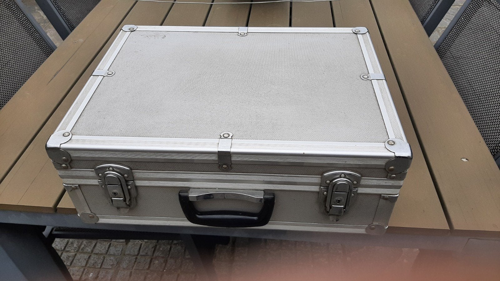 Aluminium koffer 46 x 35 x 18 cm., Muziek en Instrumenten, Ophalen