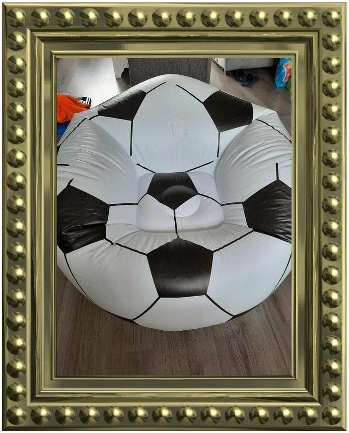Nieuw verpakte opblaasbare voetbal zetel (zitvoetbal zitbal), Ophalen of Verzenden, Nieuw, 1-persoons