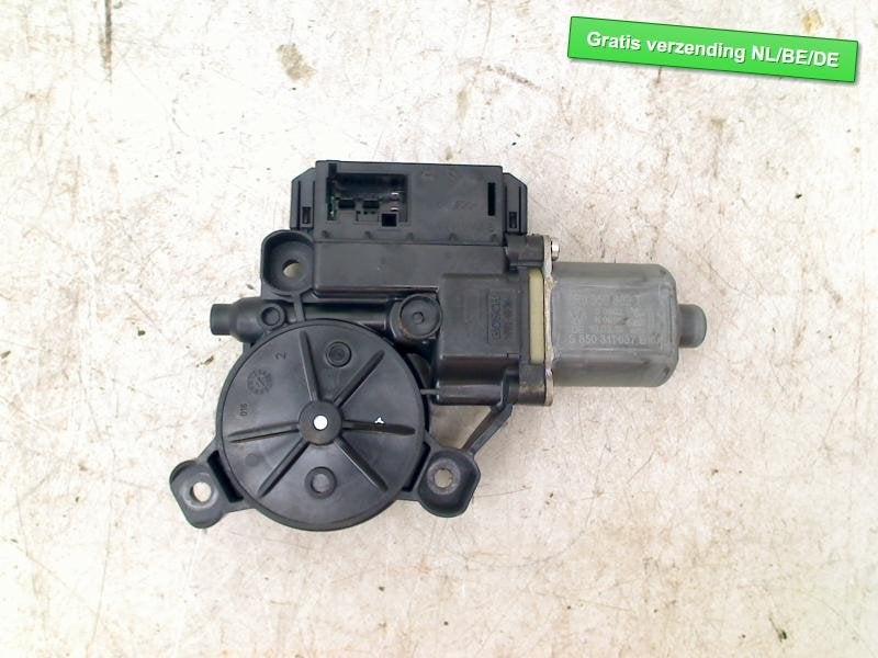 MOTEUR LEVE VITRE ELECTRIQUE AVANT DROIT Polo V (6R), Volkswagen, Volkswagen AG, Utilisé, Kundenbetreuung@volkswagen.de