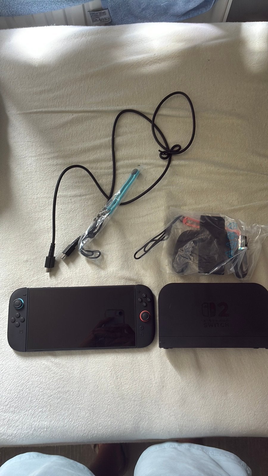 Nintendo Swtich 2 with Mario Kart and more games., Games en Spelcomputers, Ophalen of Verzenden, Nieuw, Met 2 controllers, Met games