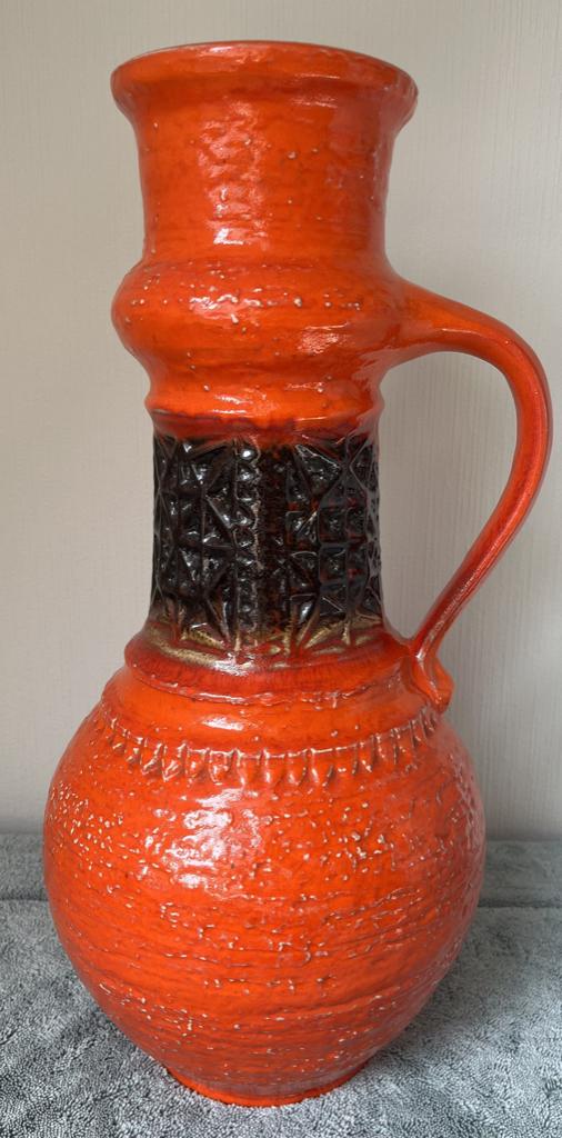 Grote vintage oranje Jasba vaas / West Germany., Poterie ou Porcelaine, Comme neuf, Enlèvement, Orange