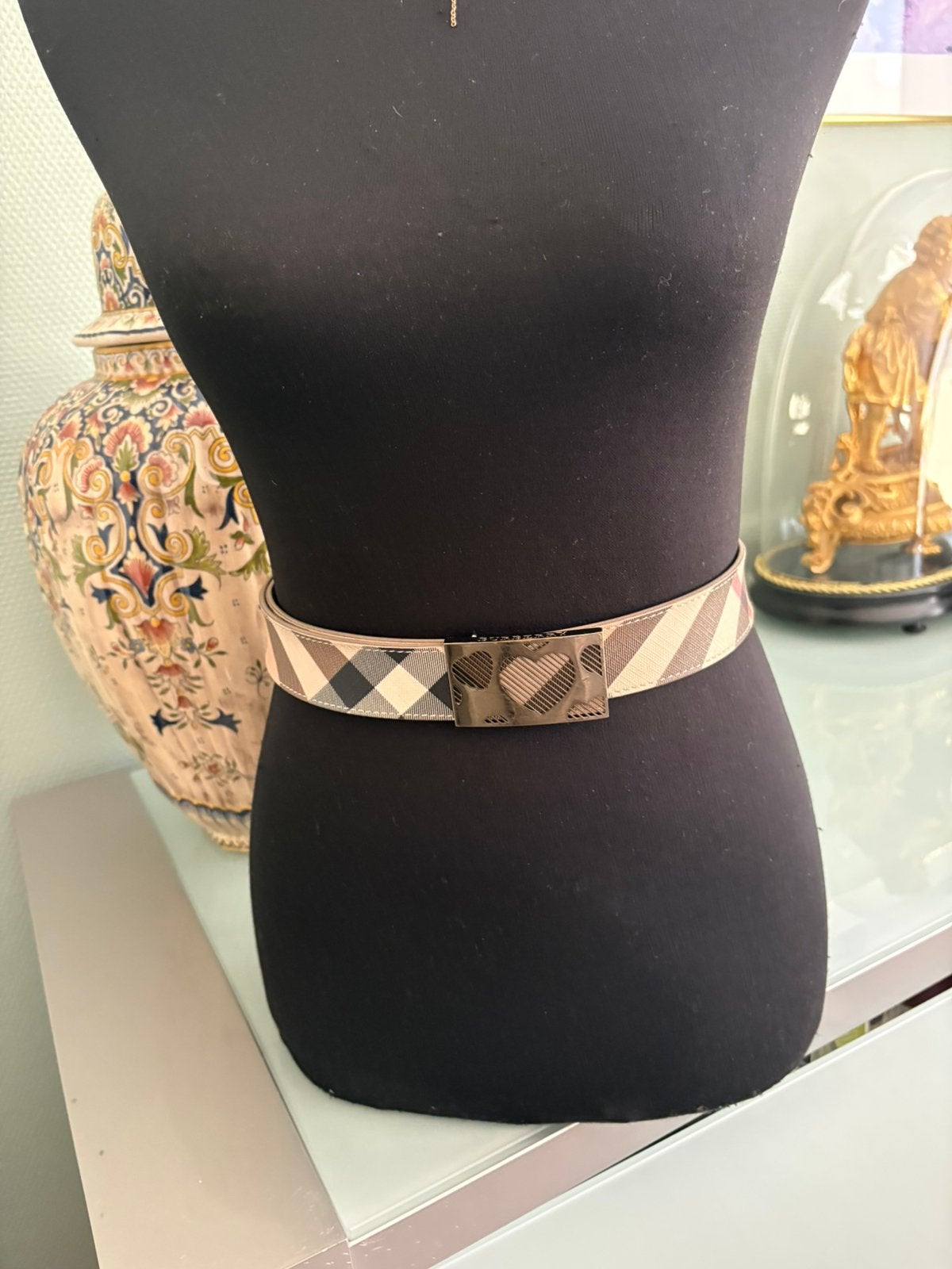 Ceinture Burberry authentique 80 cm, Vêtements | Femmes, Ceintures, Porté, Boucle ou Attache amovible, 80 à 90 cm, 5 cm ou plus