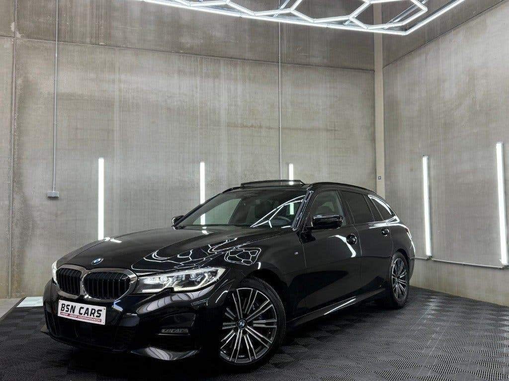 BMW 330i/MPACK/PANO/HEADUP/MEMORY/ACC/CAMERA/GARANTIE, Auto's, Automaat, Achterwielaandrijving, Zwart, Leder
