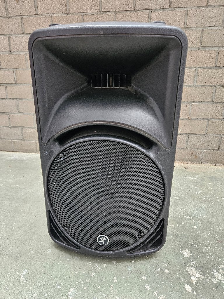 Mackie SRM450 v2 — 400 W actieve luidsprekerluidspreker, Overige merken, Gebruikt, Ophalen of Verzenden, 120 watt of meer