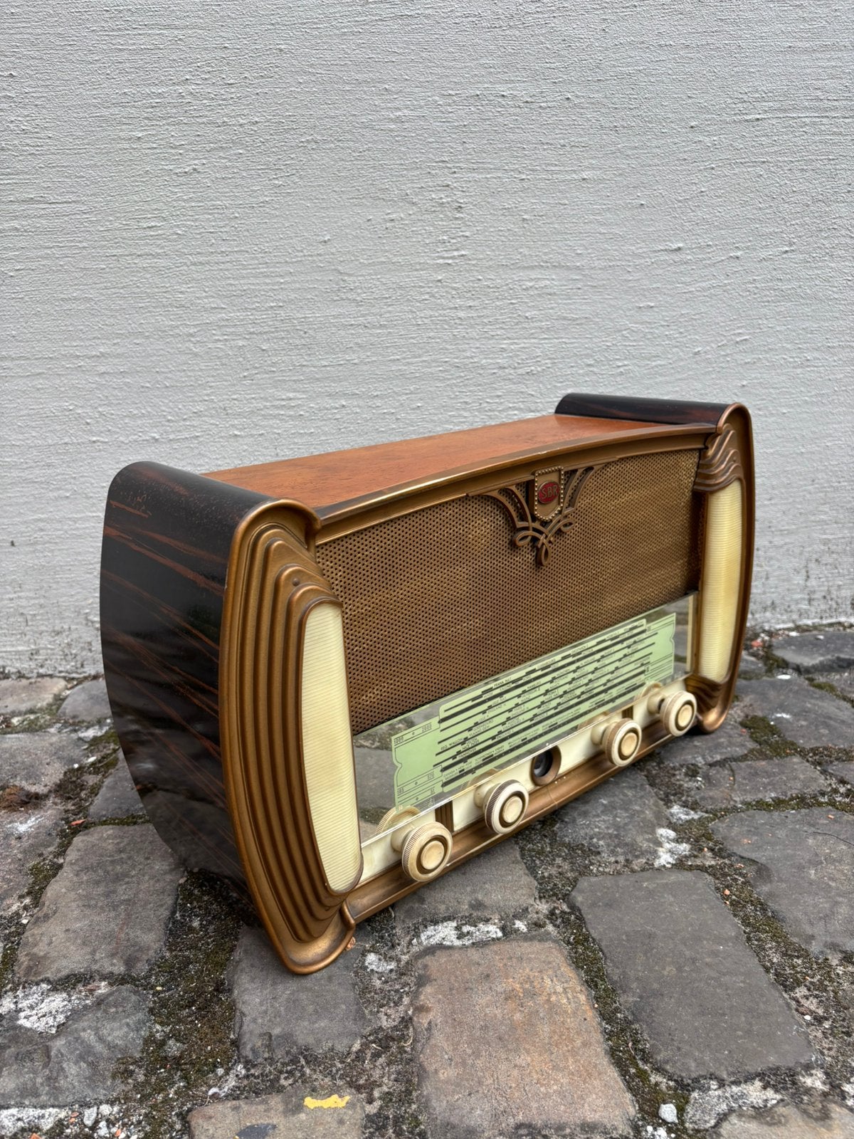 Ancienne radio de 1953, par SBR, Antiquités & Art, Enlèvement