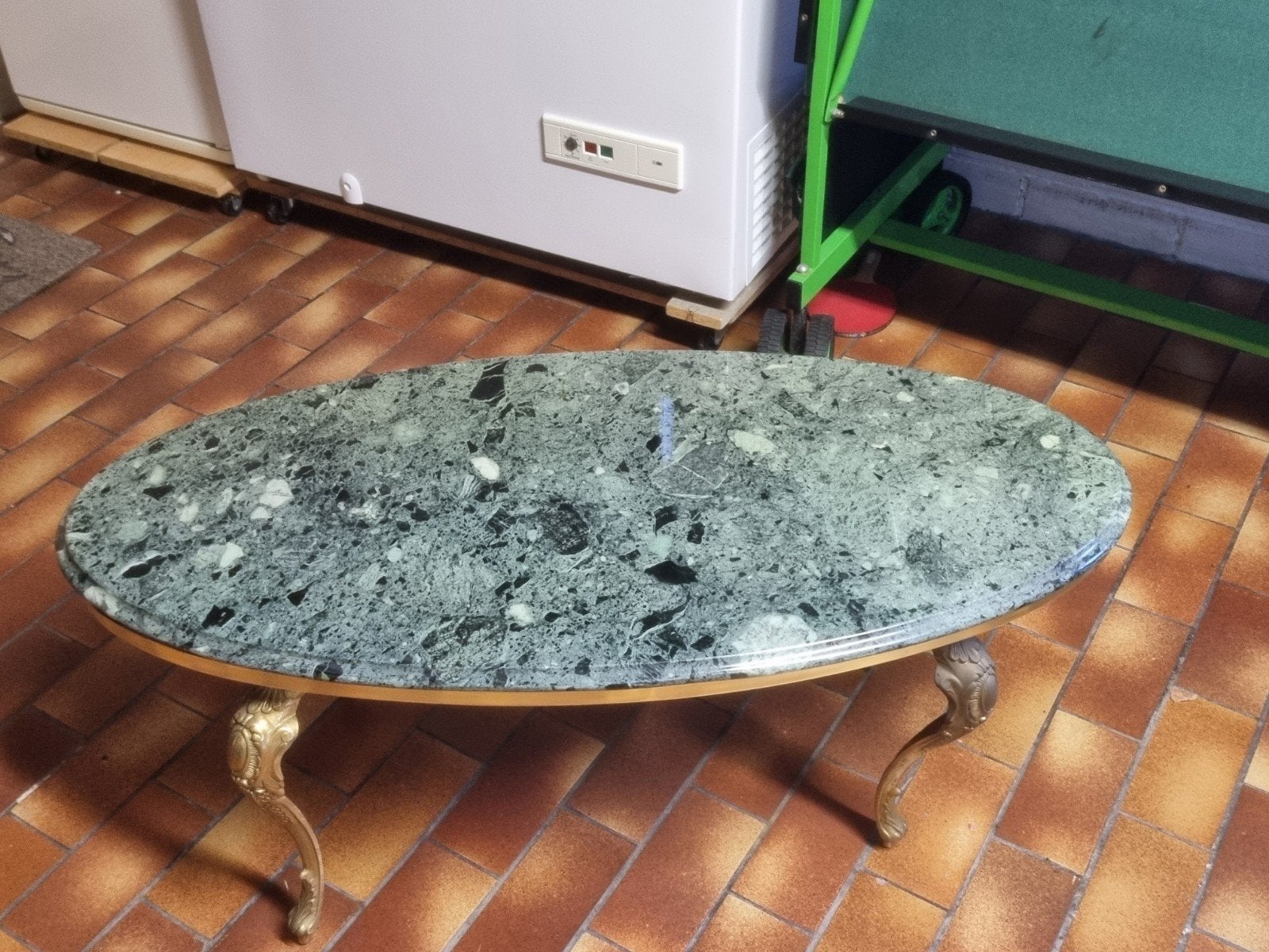 table basse avec plateau en marbre, Maison & Meubles, Enlèvement