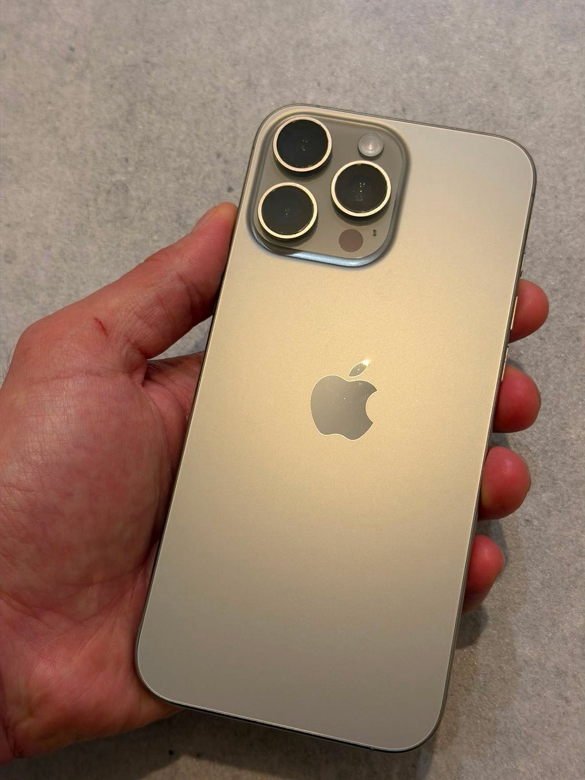 Iphone 16 pro max, Télécoms, Enlèvement ou Envoi, Comme neuf, IPhone 16