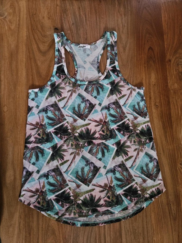 Top t-shirt Jennyfer taille M oversize, Kleding | Dames, Topjes, Ophalen of Verzenden, Zo goed als nieuw, Maat 38/40 (M), Zonder mouw